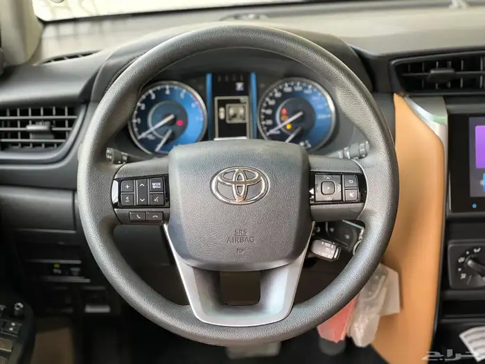 تويوتا فوردشنر GX2 2025 م2.7 بنزين 11