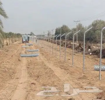 نعمل في تركيب الشبوك المزارع 2