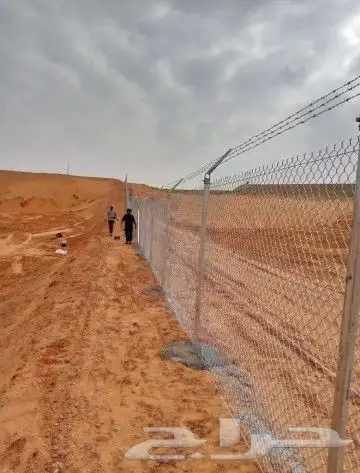نعمل في تركيب الشبوك المزارع 0