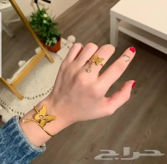 تبيها تحبك ميزها بهدية ب أسمها أساور وخواتم بالاسم 5