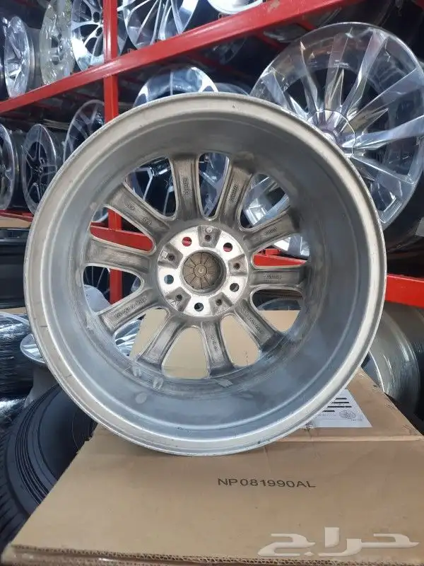 جنوط بي ا م د بليون 530i اصلي وكله شد بلد موديل 2013 2