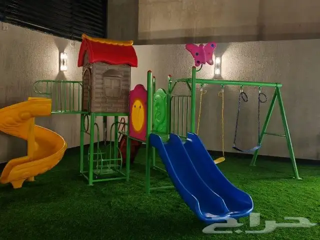 مراجيح حدائق للاطفال نطاطات ترامبولين ارضيات اسفنجية 3