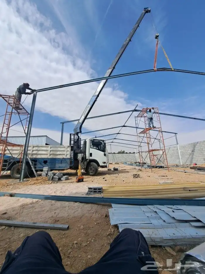 إيجار سطحات ونش نقل غرف ومولدات تركيب لوحت كهرباء 0