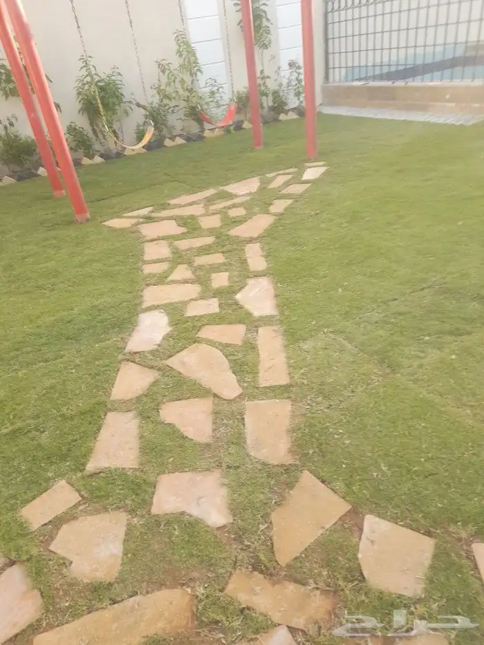 مشتل تنسيق حدائق 4