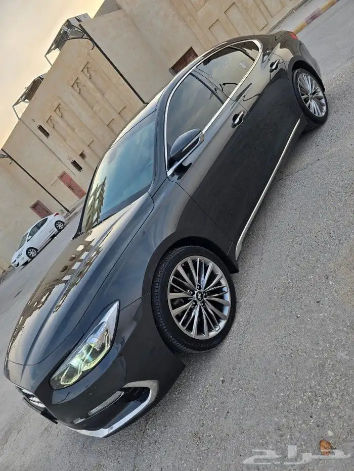 تم البيع ازيرا ديزل 2019 بطاقة جمركيه الأحساء نص فل 8