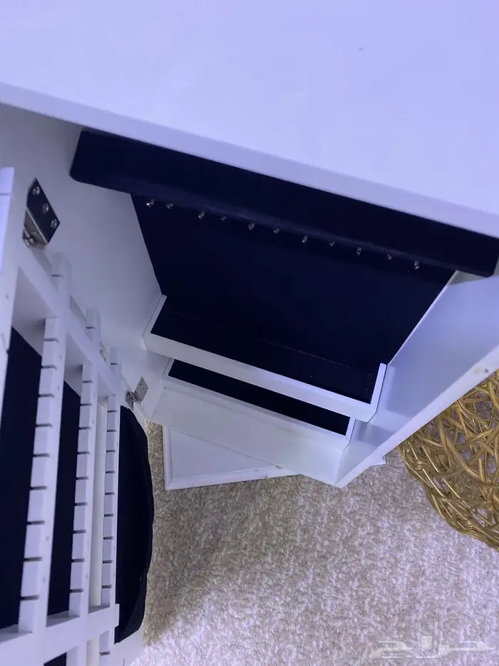 دولاب اكسسوارات 1 2