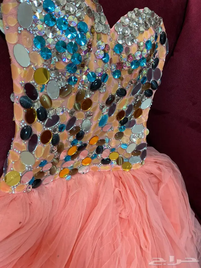 فساتين ملكة للبيع 4