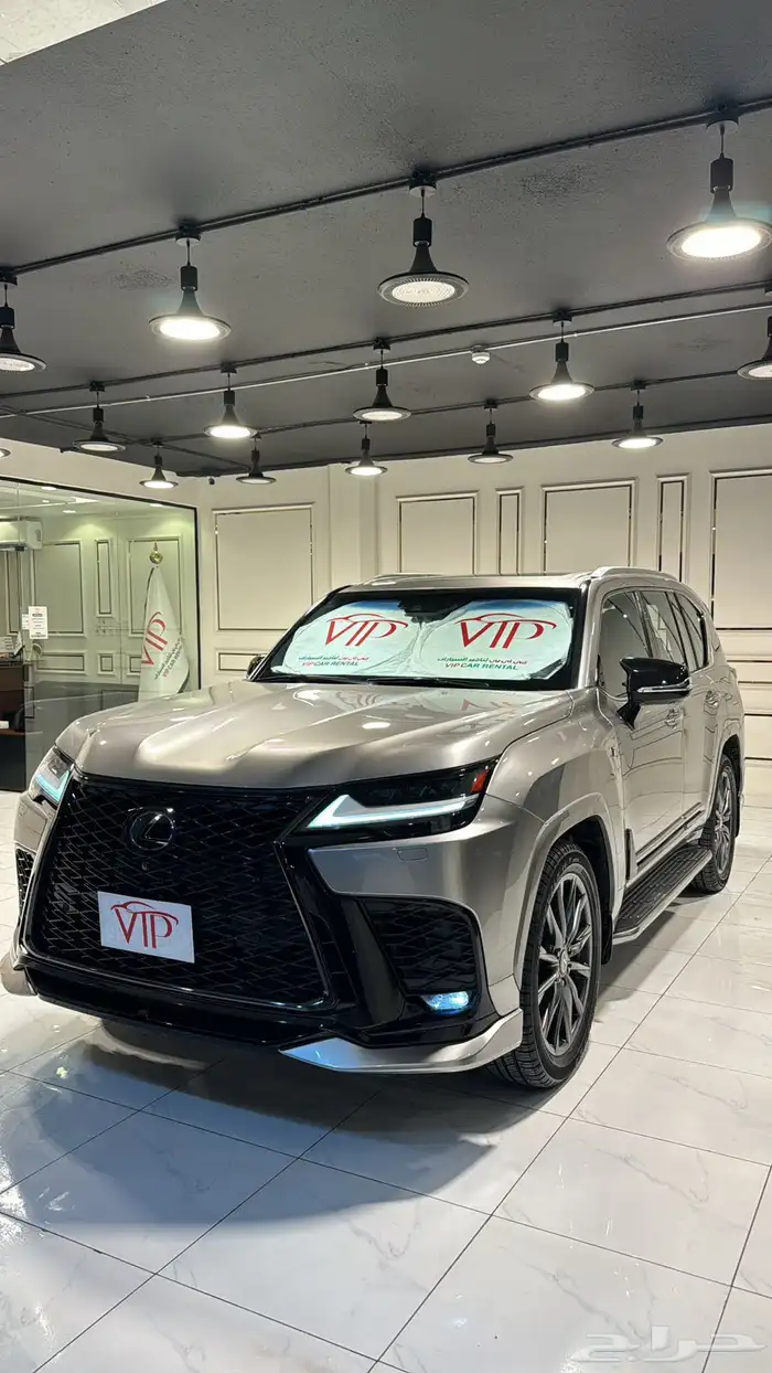 مرسيدس جي كلاس للايجار 25