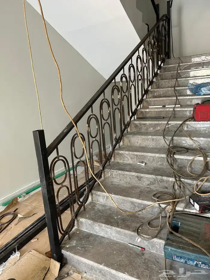 ورشة حداده كلادينج ابواب هناجر غرف 9