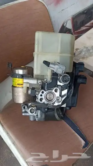 اخصائي اصلاح باكمات فرامل واجهزه abs 2
