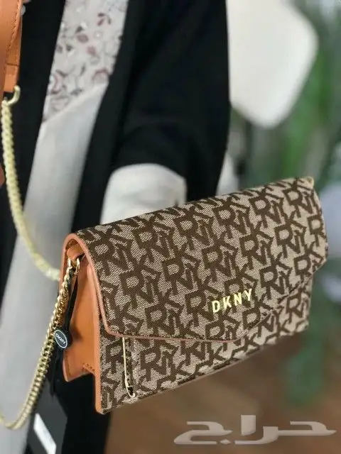 يوجد جميع الشنط جمله وقطاعي 3