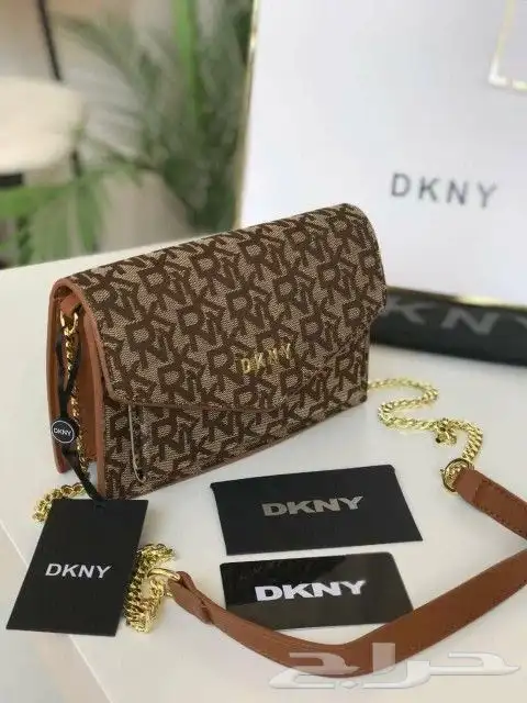 يوجد جميع الشنط جمله وقطاعي 5