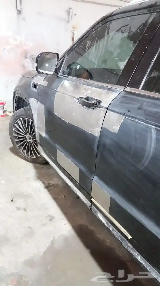 مركز تعديل عالبارد رش وسمكرا وتلميع سيارات 6