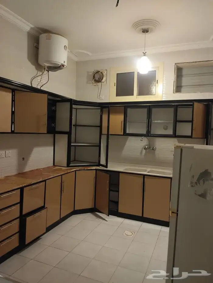 بجوار جامعة طيبه والجامعه الاسلاميه 1