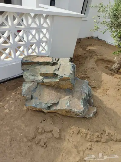 صخور للزينة و للحدائق حجر زينة و ديكور حدائق 0
