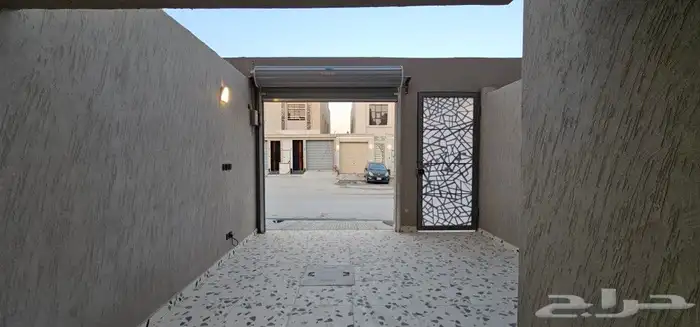 للبيع دور ارضي مميز 5