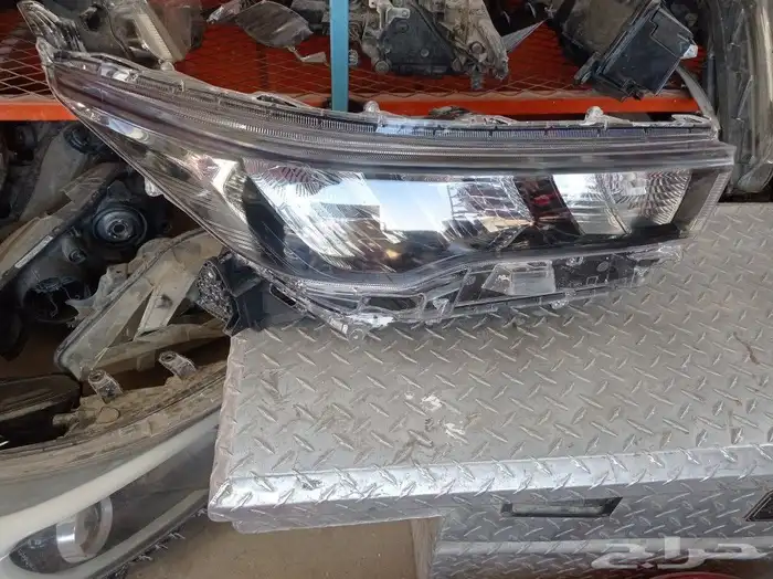 شمعه انوفا يمين 2023 2024 0