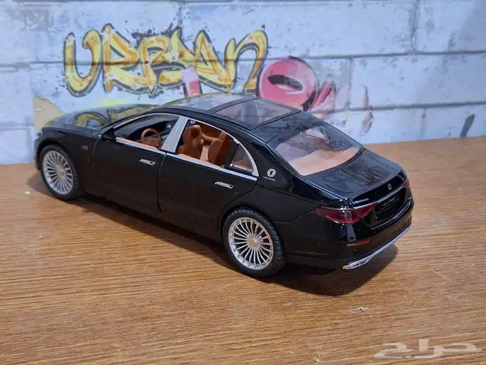 للبيع مجسم مرسيدس الجوهره 1.24 12