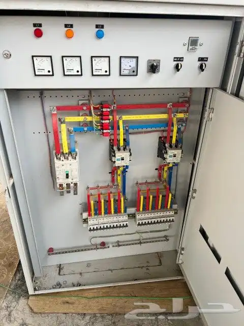 لوحات انارة نوع متسوبيشي 250امبير 3