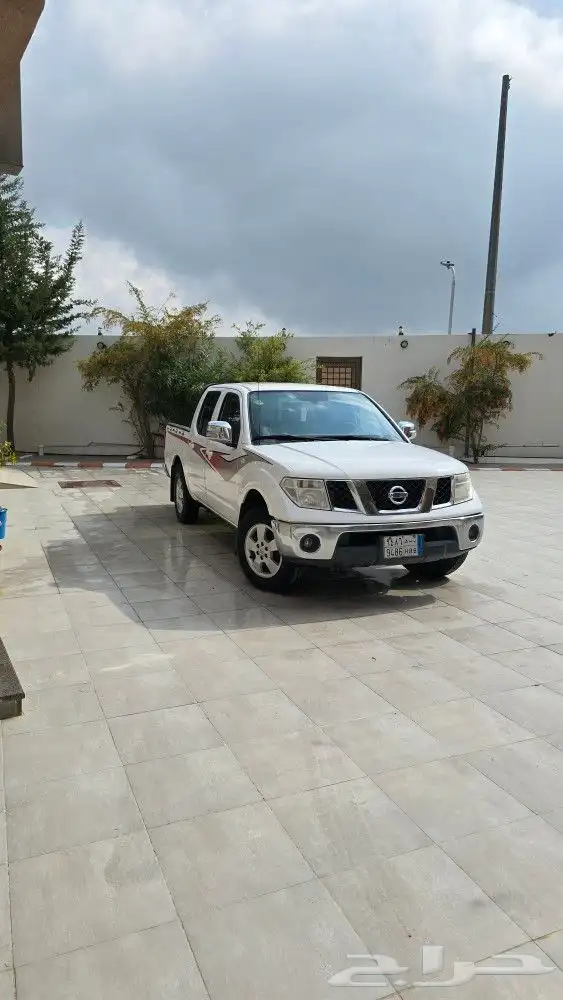 نيسان نيفارا 2