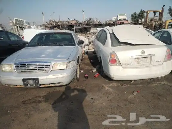 فورد فكتوريا 2001 8