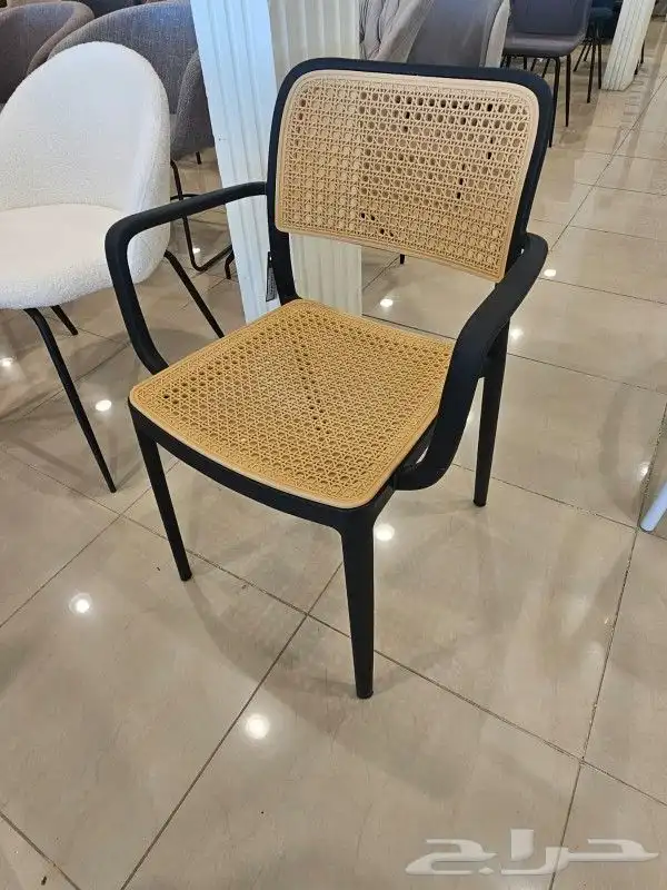 كراسي فايبر 3