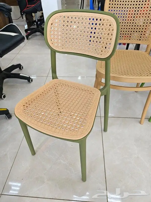 كراسي فايبر 8