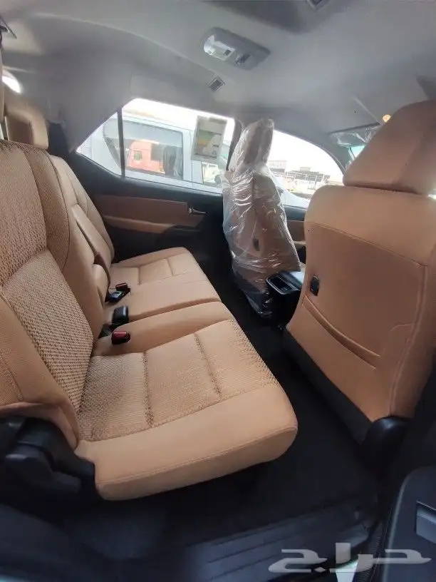 تويوتا فورتشنر 2025 دبل بنزين 11