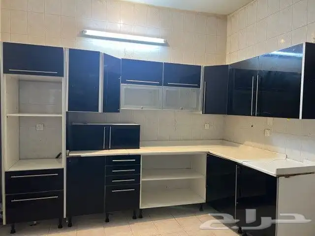 مطبخ غرفة نوم دواليب ستائر 0