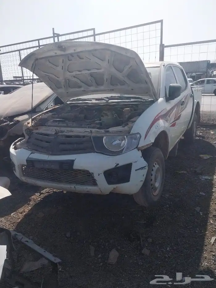 نوفر جميع قطع غيار متسوبيشي 4