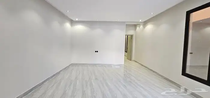 للبيع دور حي عكاظ 5
