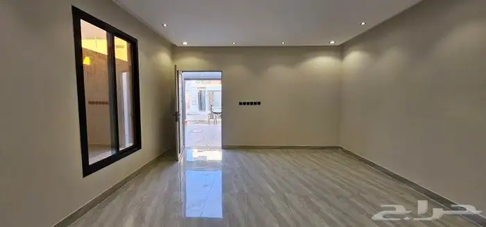 للبيع دور حي عكاظ 6