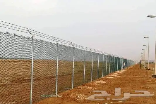 نقوم بتوريدوتركيب جميع انواع الشبوك 9