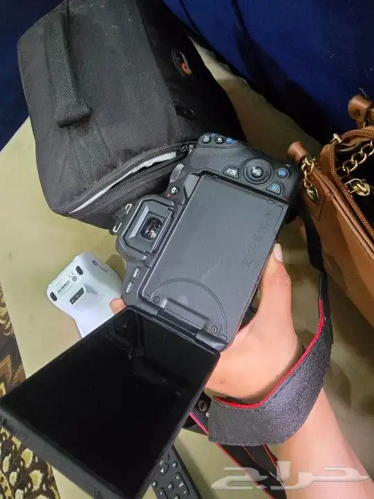 بيع الكامره الكانون لايجي الا الصامل 3