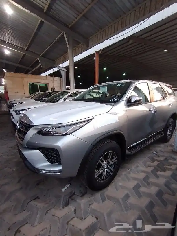 تويوتا فورتشنر بنزين GX2 بدون دبل 2025 2