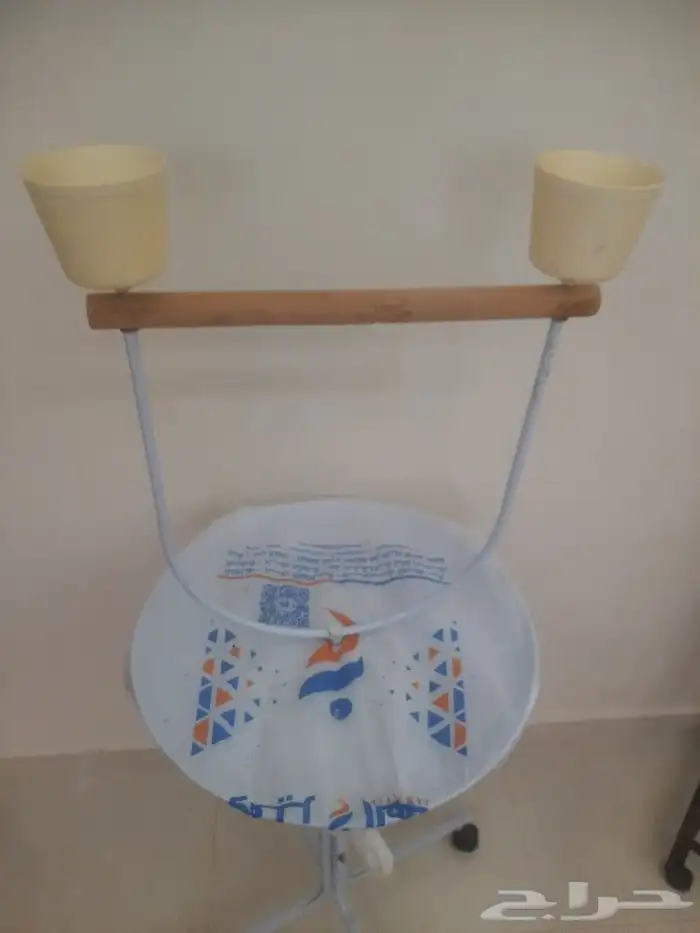 أستاند رائع لطائرك المدلل للبيع 2