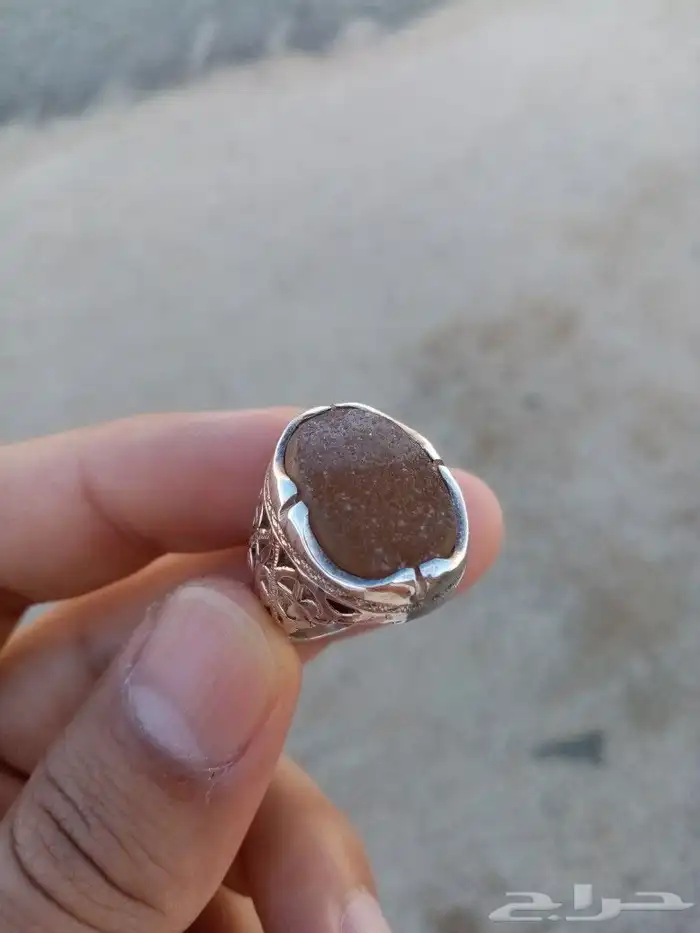 خاتم عقيق رواسب مميز. 2
