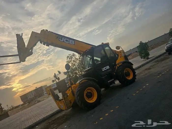 Telescopic crane for rent 17 meters daily monthly rent throu 5