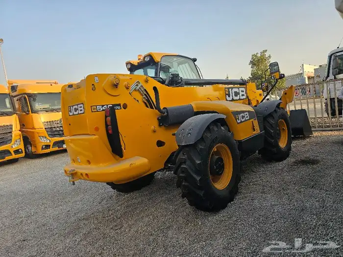 Telescopic crane for rent 17 meters daily monthly rent throu 6