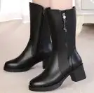 بوتات واحذيه نسائي 24