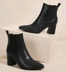 بوتات واحذيه نسائي 48