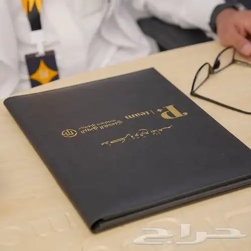 طباعة دفاتر كتب مجلات بروفابلات فولدرات ختم أكواب كراتين بنر 8