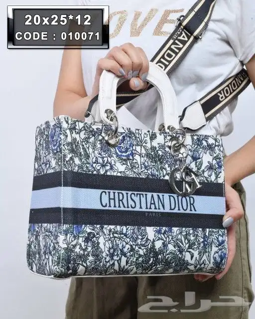 بوتات واحذيه نسائي 33