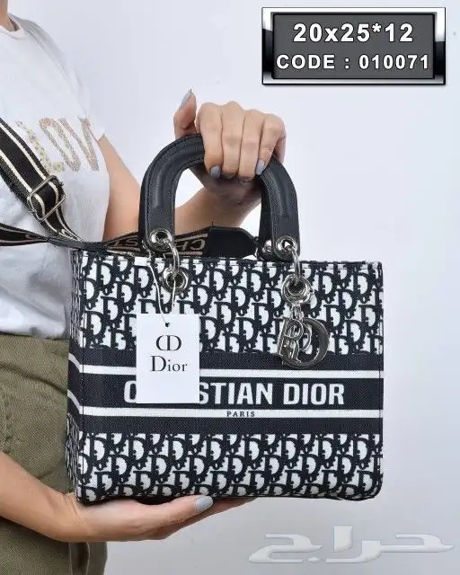 بوتات واحذيه نسائي 31