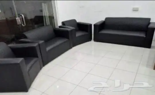 كنب جلد مكتبي مودرن بأشكال مميزة وسعر مغري 3