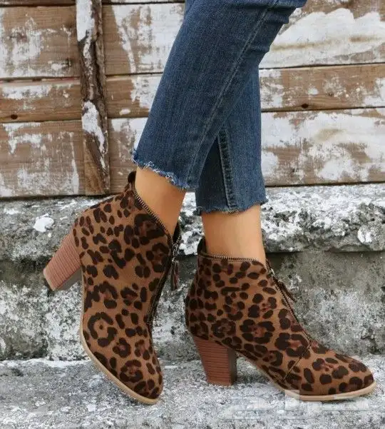 بوتات واحذيه نسائي 17