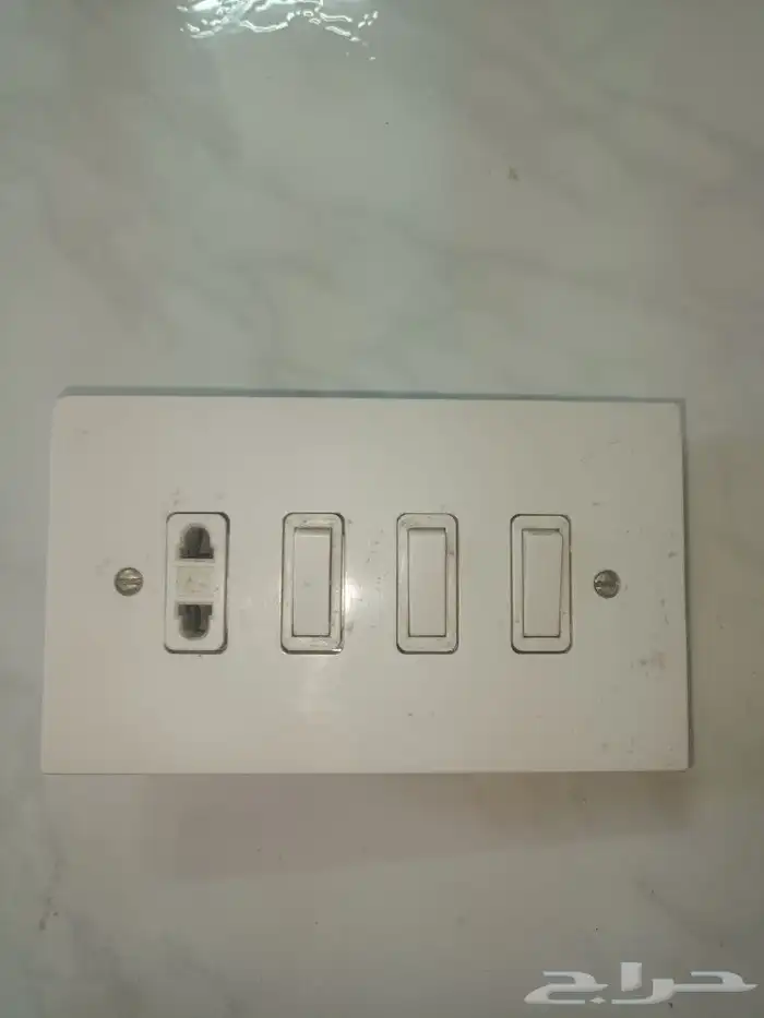 مفاتيح وقواطع كهرباء للبيع 4