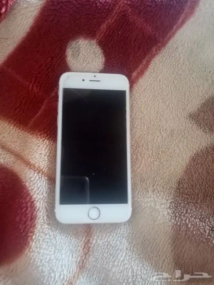 ايفون 6 s. لون ذهبي للبيع سوم مقفل برمز 1