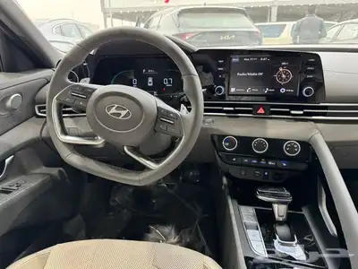 هيونداي النترا كمفورت 2025 8