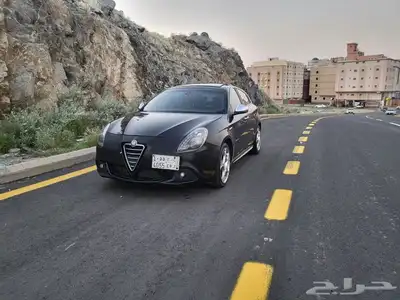 الفا روميو جوليتا 2013 3